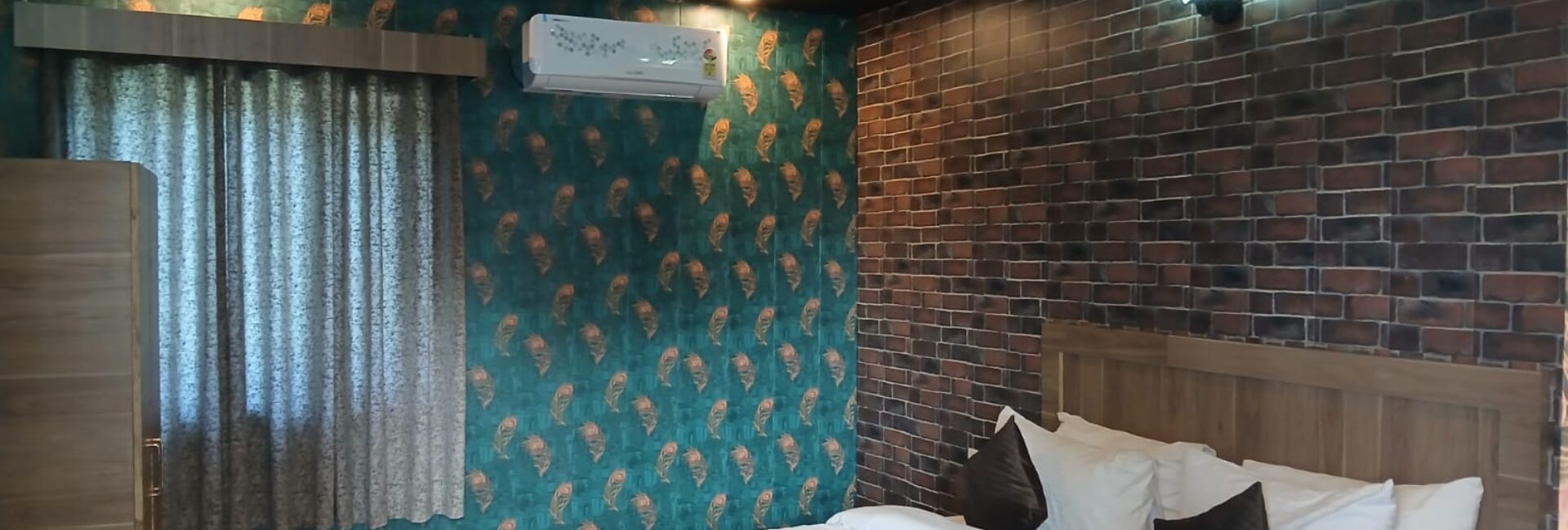 Suite Room